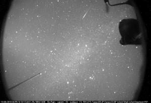 155653 meteor Drakonid.jpg