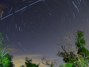 2012_08_10_ISS_-3m5_+IGS 7A Rocket_3m5--6m_216f10s_iso1600_sx130.jpg