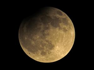 Moon_eclipse.jpg